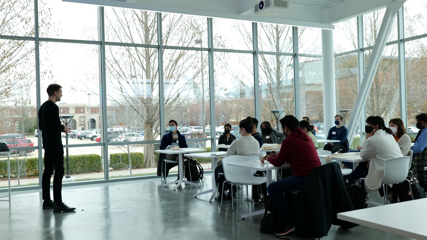 Former SCD intern Jacob Singleton, now with Accenture Interactive, speaks to students in SCD&amp;amp;rsquo;s Starlight Caf&amp;amp;eacute; area.